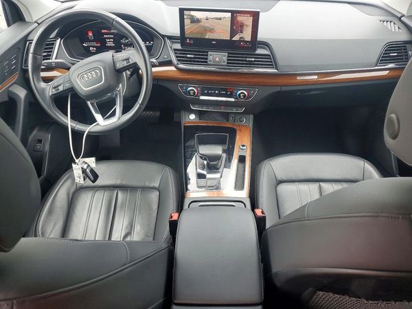 2022 AUDI Q5