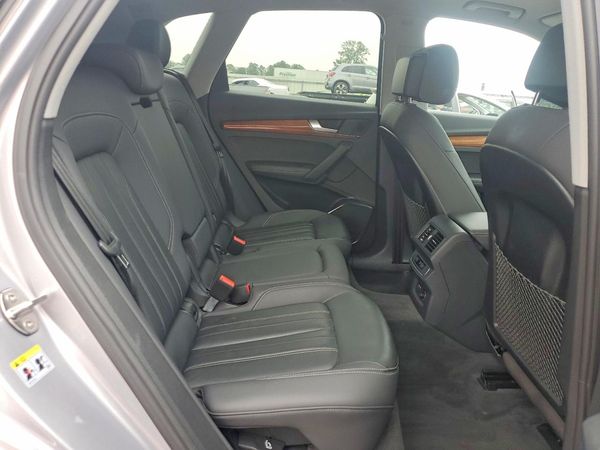 2022 AUDI Q5