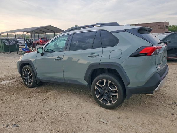 2019 TOYOTA RAV4