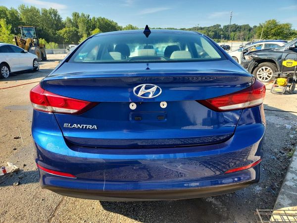 2018 HYUNDAI ELANTRA