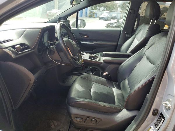 2023 TOYOTA SIENNA XSE