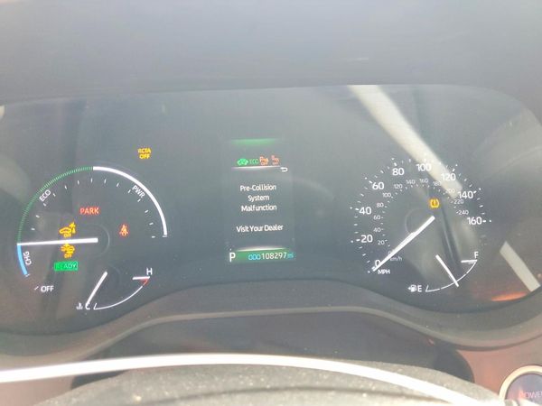 2023 TOYOTA SIENNA XSE