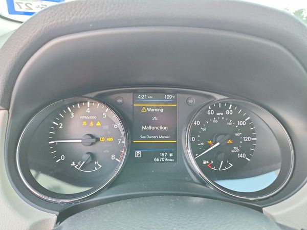 2022 NISSAN ROGUE SPORT SV