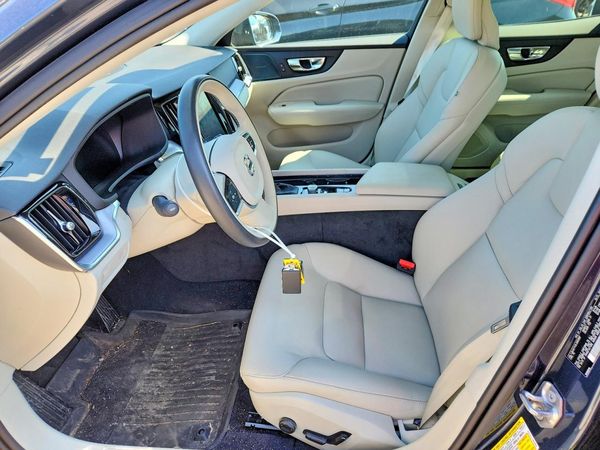 2020 VOLVO S60