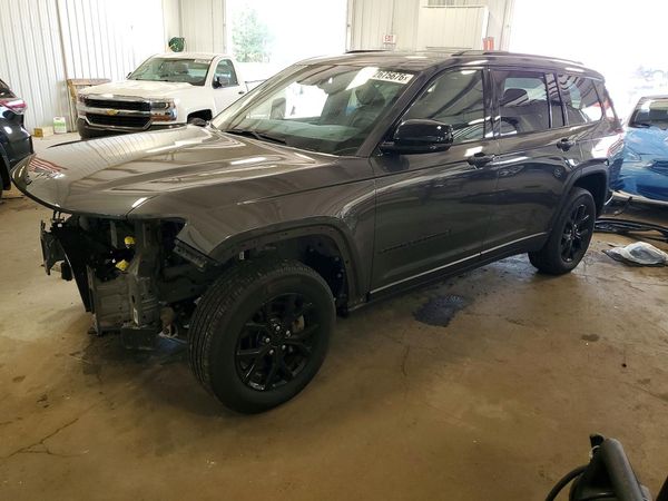 2022 JEEP GRAND CHEROKEE L LAREDO 4X4