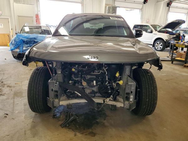 2022 JEEP GRAND CHEROKEE L LAREDO 4X4