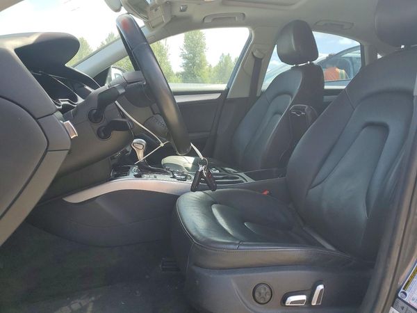 2014 AUDI A4 quattro Premium