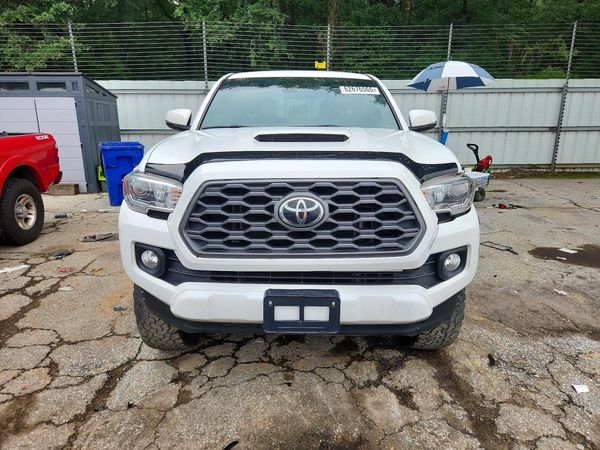 2020 TOYOTA TACOMA SR5