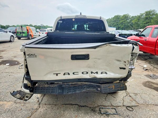 2020 TOYOTA TACOMA SR5
