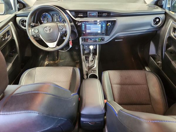 2017 TOYOTA COROLLA