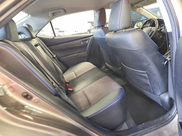2017 TOYOTA COROLLA