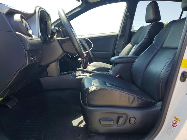 2016 TOYOTA RAV4 SE (S Grade)