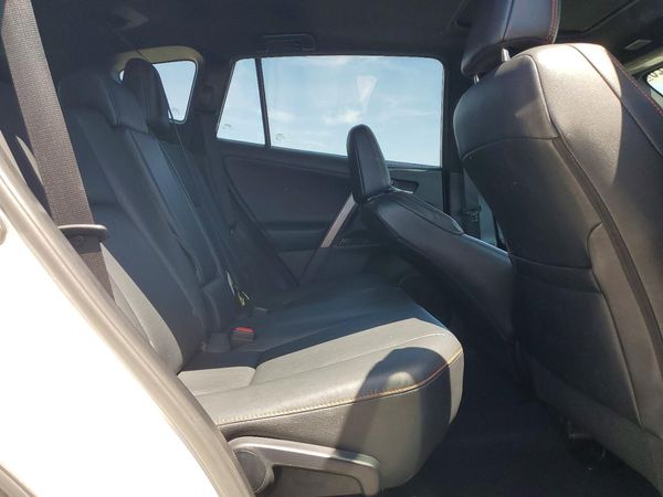 2016 TOYOTA RAV4 SE (S Grade)