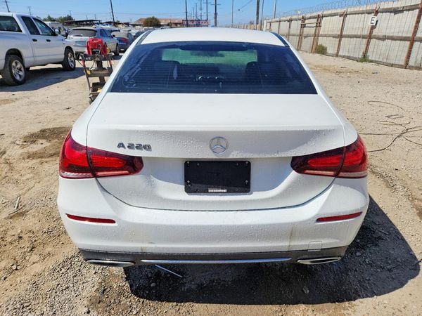 2019 MERCEDES-BENZ A A220