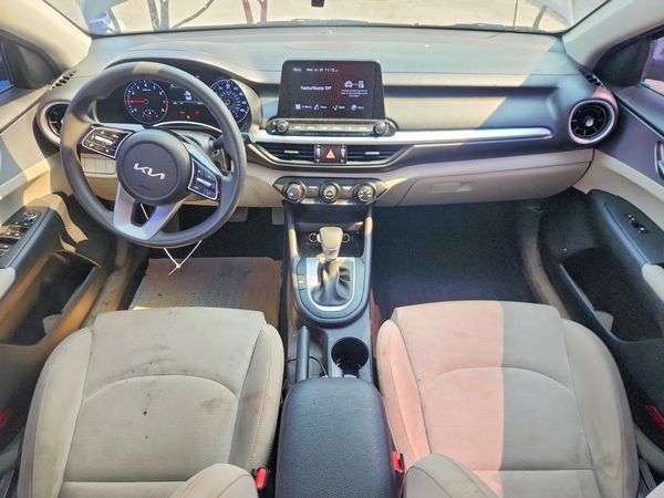 2022 KIA FORTE FE, LXS