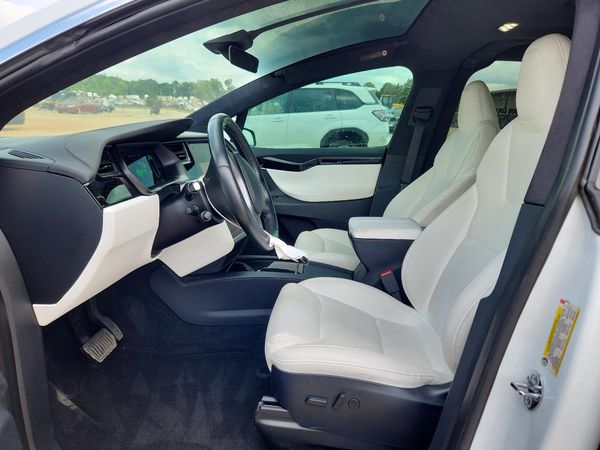 2020 TESLA MODEL X