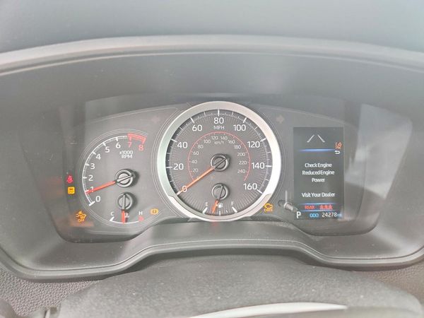 2022 TOYOTA COROLLA CROSS LE