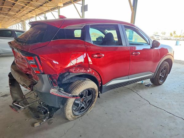 2025 NISSAN KICKS SV