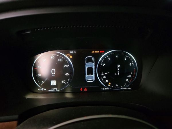 2018 VOLVO S90 Inscription