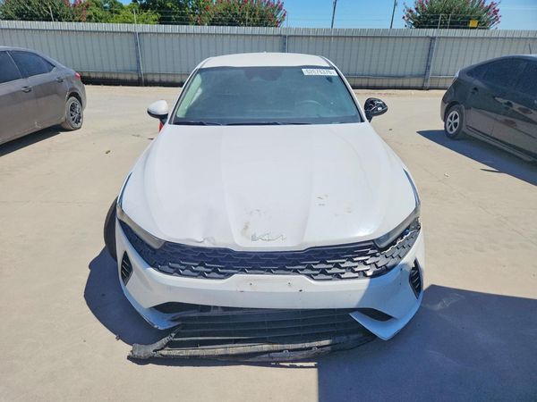 2022 KIA K5