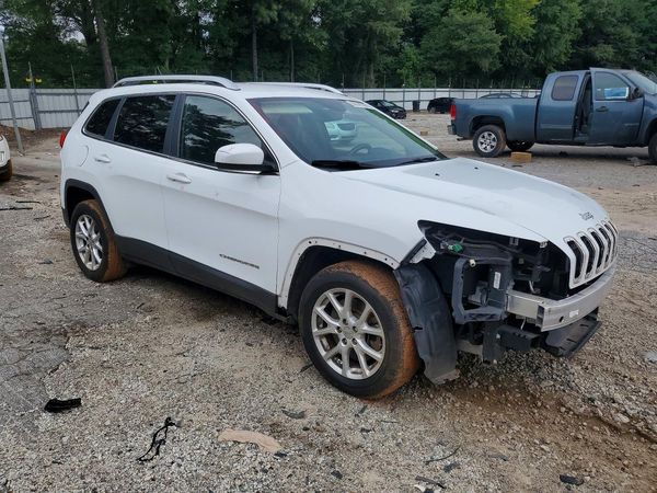2016 JEEP CHEROKEE LATITUDE FWD