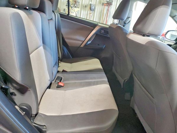 2015 TOYOTA RAV4 LE (X Grade)