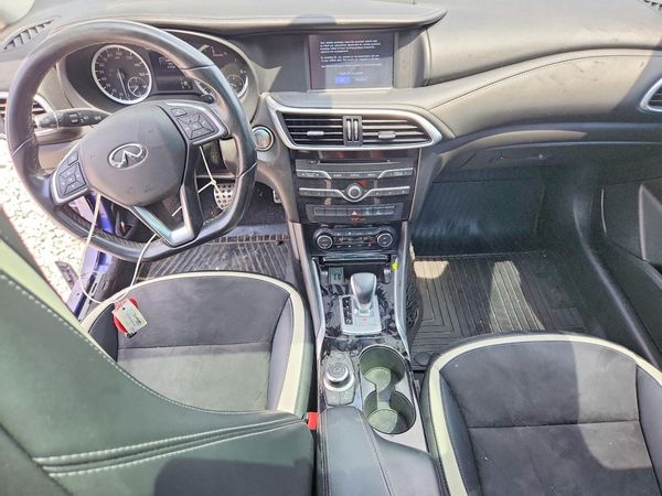 2018 INFINITI QX30