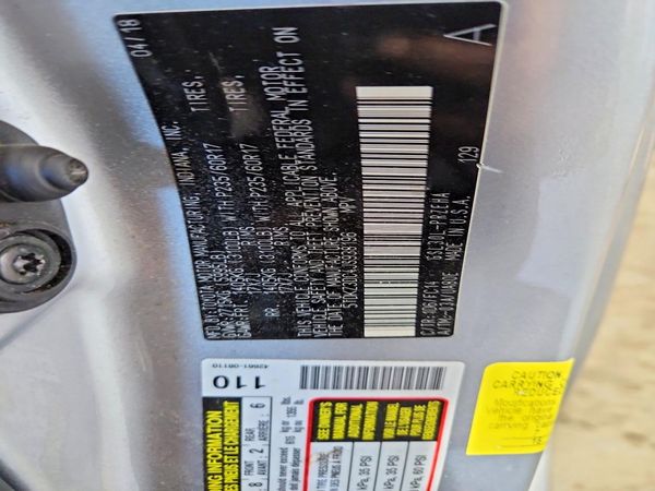 2018 TOYOTA SIENNA LE