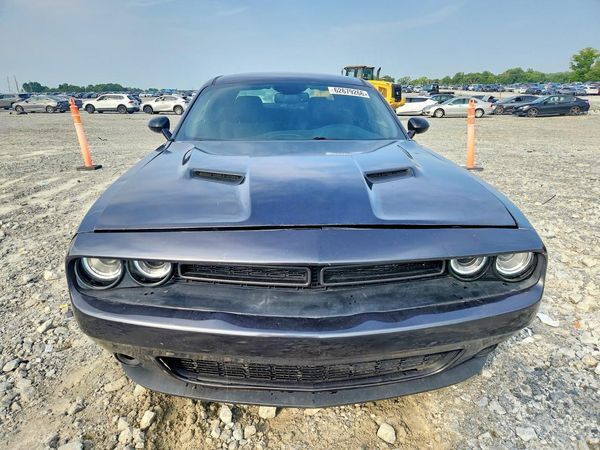 2016 DODGE CHALLENGER SXT Plus