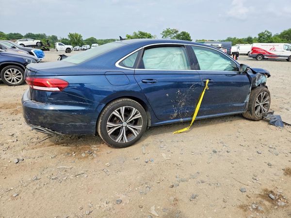 2021 VOLKSWAGEN PASSAT SE