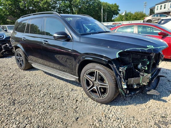 2024 MERCEDES-BENZ GLS