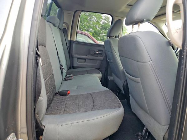 2013 RAM 1500 SLT