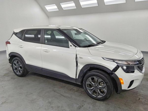 2026 KIA SELTOS LX