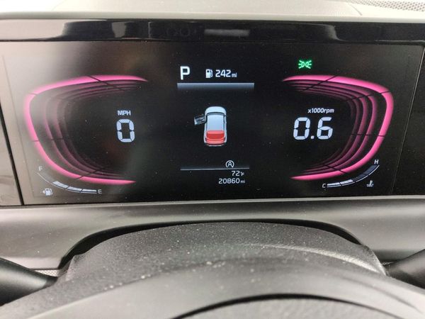 2026 KIA SELTOS LX