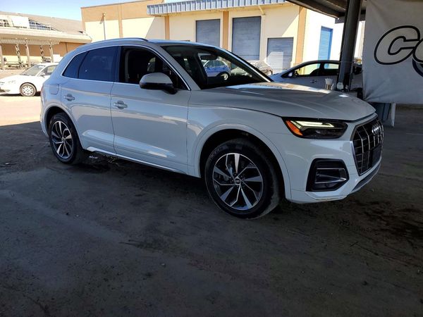 2021 AUDI Q5 quattro Premium Plus