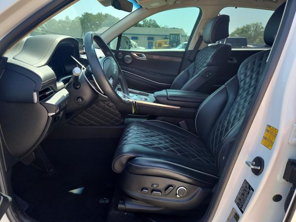 2021 GENESIS GV80