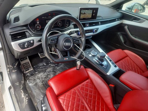 2018 AUDI S5