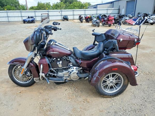 2019 HARLEY-DAVIDSON FL