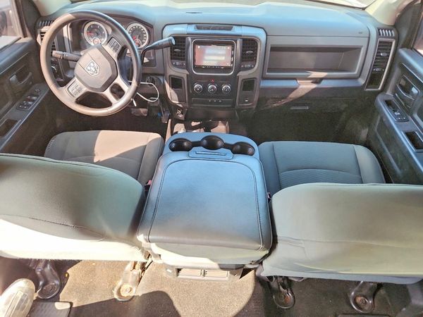 2015 RAM 2500 ST CREW CAB 4X4