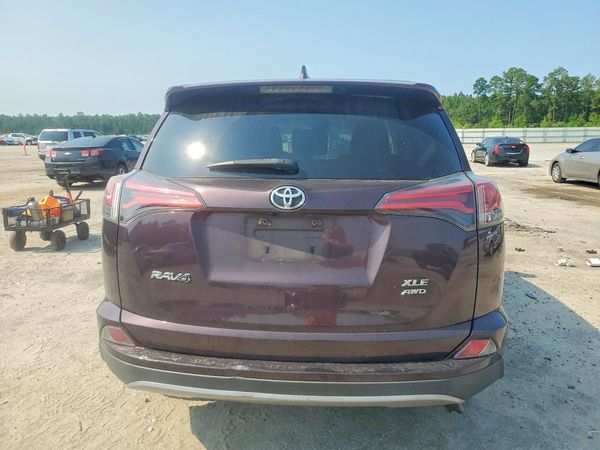 2018 TOYOTA RAV4 Adventure/XLE