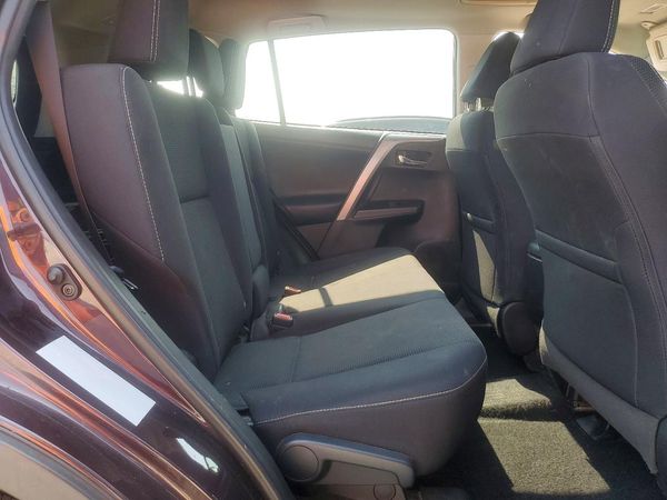 2018 TOYOTA RAV4 Adventure/XLE
