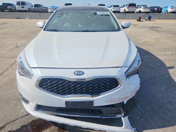 2014 KIA CADENZA