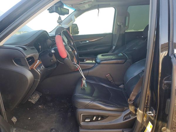 2016 CADILLAC ESCALADE ESV Luxury