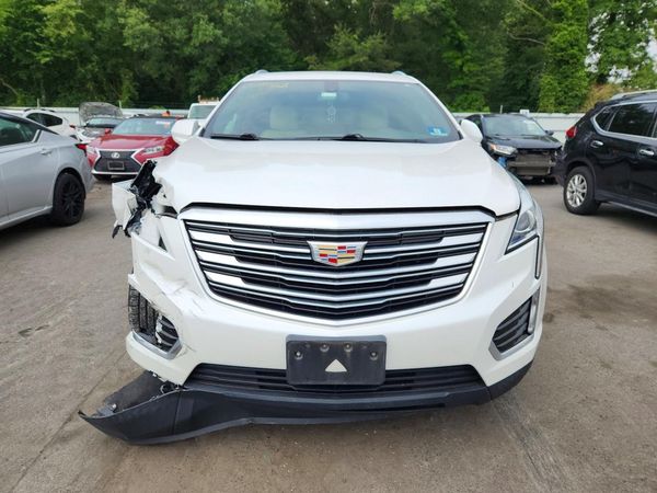 2018 CADILLAC XT5