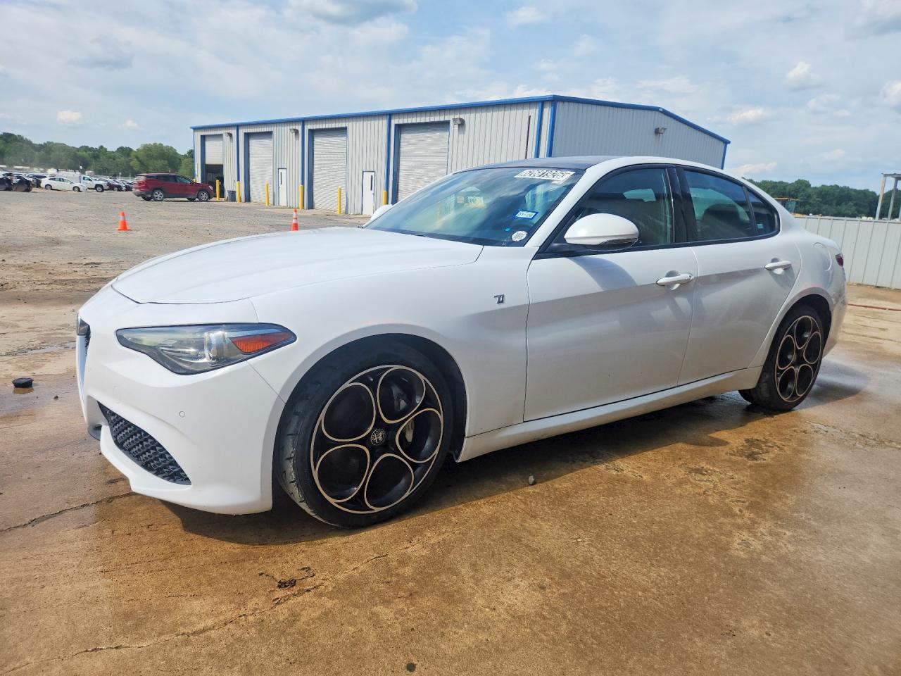 2022 ALFA ROMEO GIULIA TI AWD