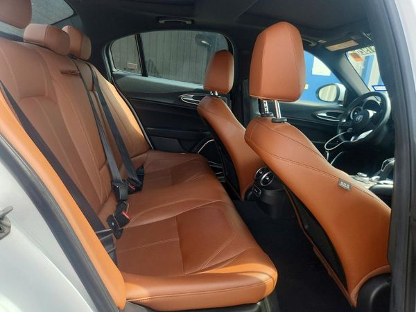 2022 ALFA ROMEO GIULIA TI AWD