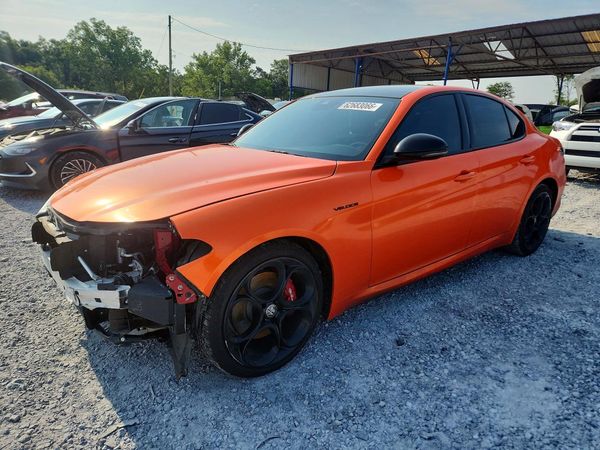 2023 ALFA ROMEO GIULIA TI RWD