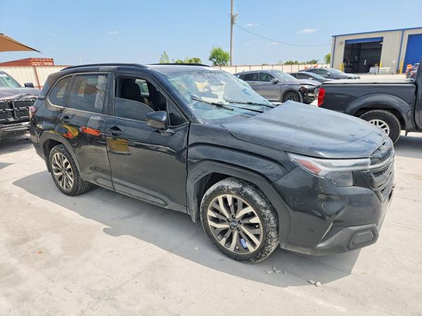 2025 SUBARU FORESTER Touring
