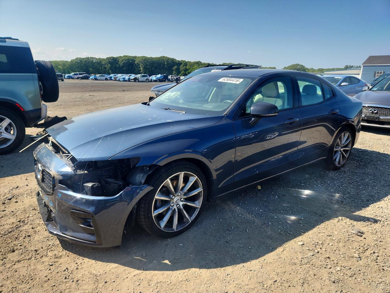 2021 VOLVO S60
