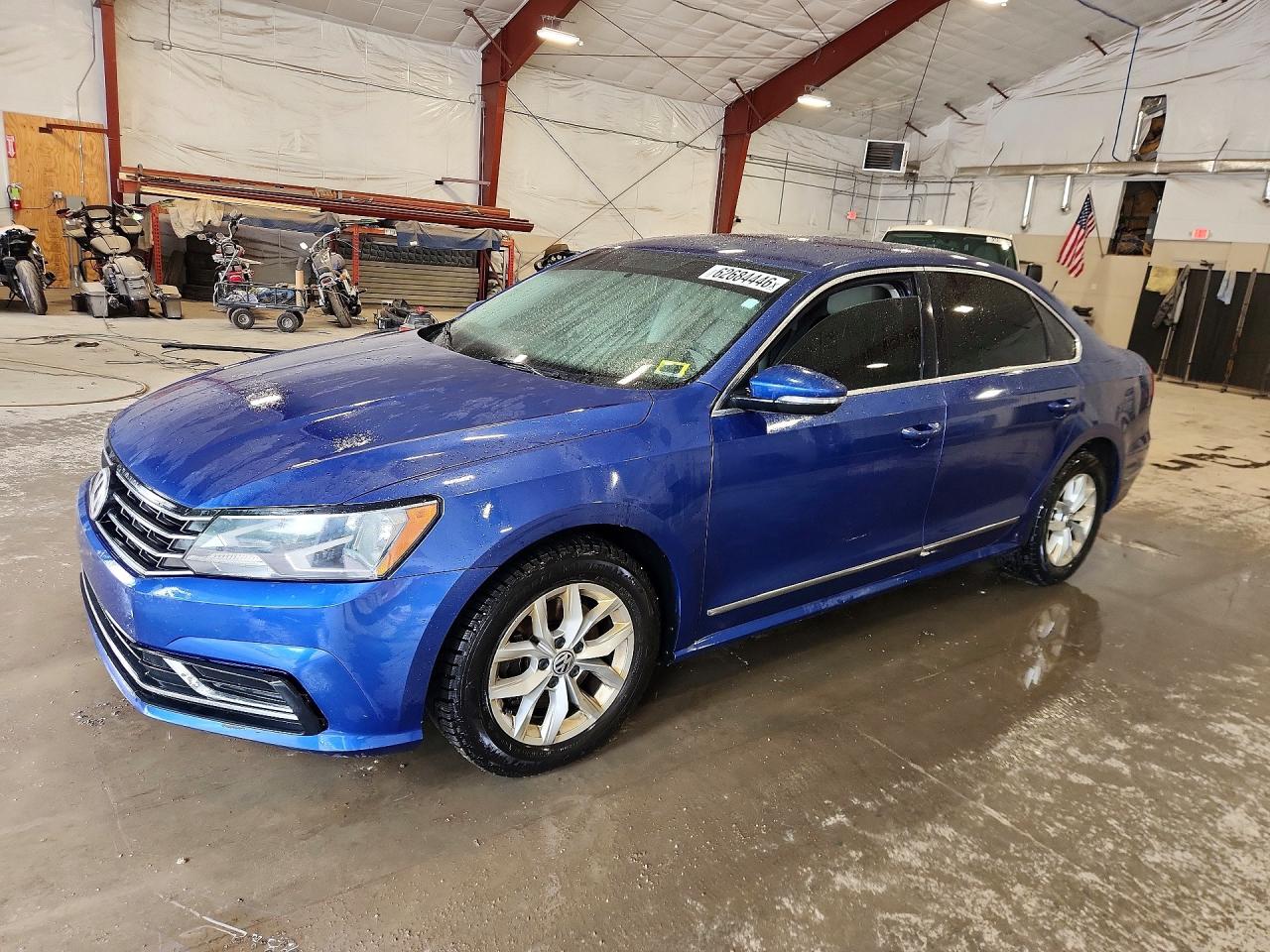 2017 VOLKSWAGEN PASSAT